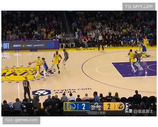 东契奇挡拆秀翻全场,球队战术新高度引热议 东契奇挡拆秀翻全场,球队战术新高度引热议